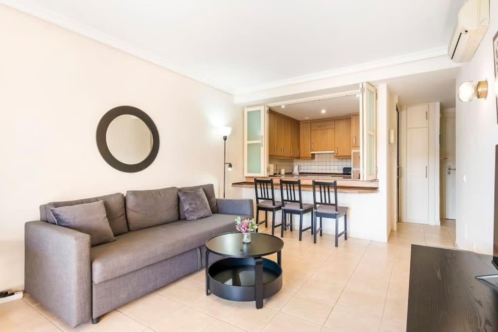 Bright And Welcoming Holiday Home Puerto de Santiago  Exterior foto